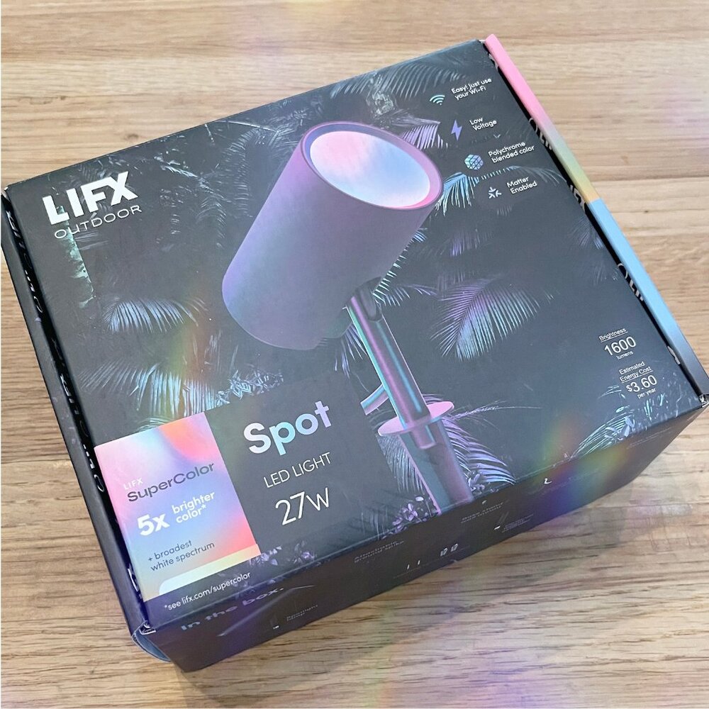 LIFX WiFi Outdoor Landscape Spotlight  *BNIB*